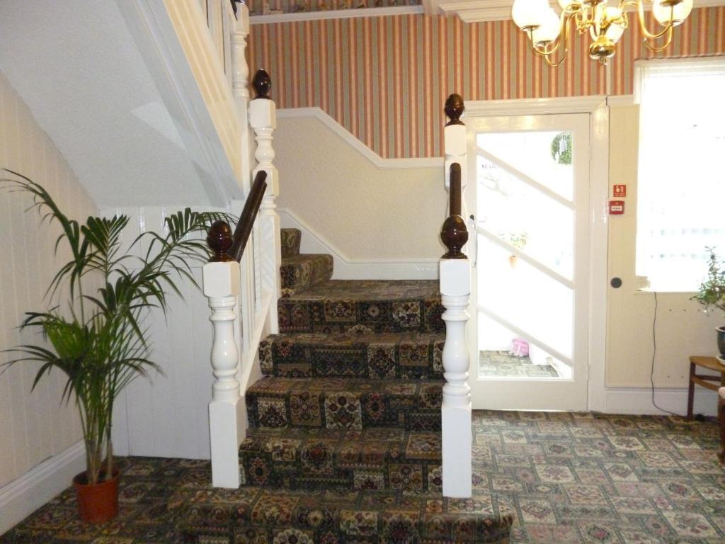 Cornerways Guest House Llandudno Exterior foto